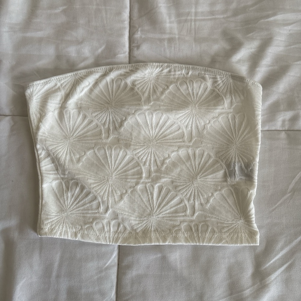 SHEIN White Strapless Embroidered Tube Top